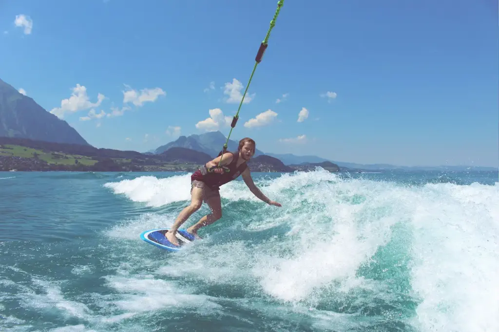 Wakesurfing Going Fast